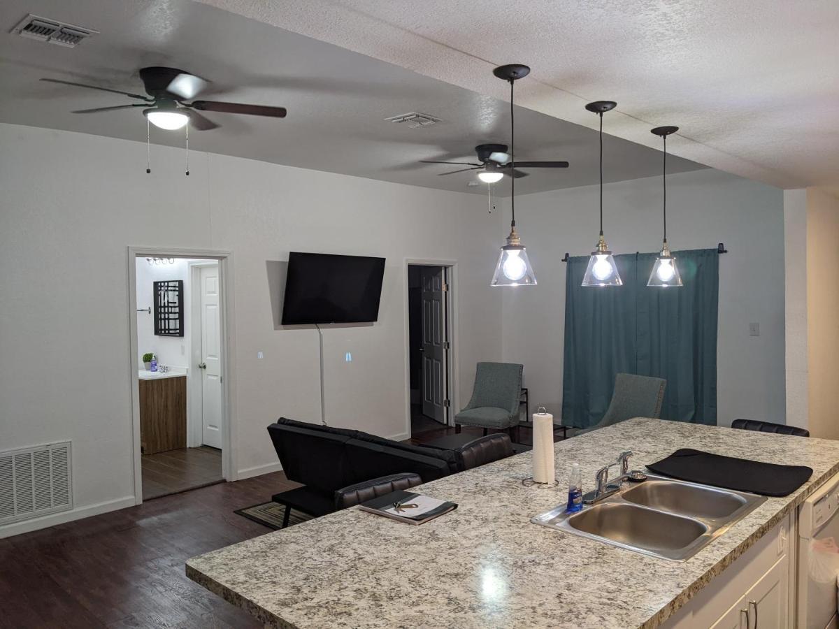 Cozy *Downtown Getaway* San Antonio Exterior foto